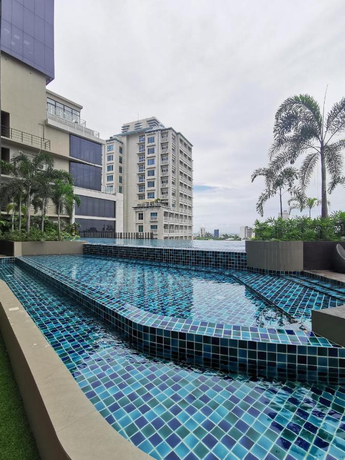 Baseline Premier - Studio With Mountain View Cebu Dış mekan fotoğraf
